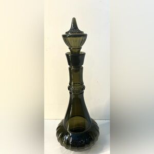 Vintage Jim Beam Jeanie in a bottle Olive Green / gray Glass Decanter
